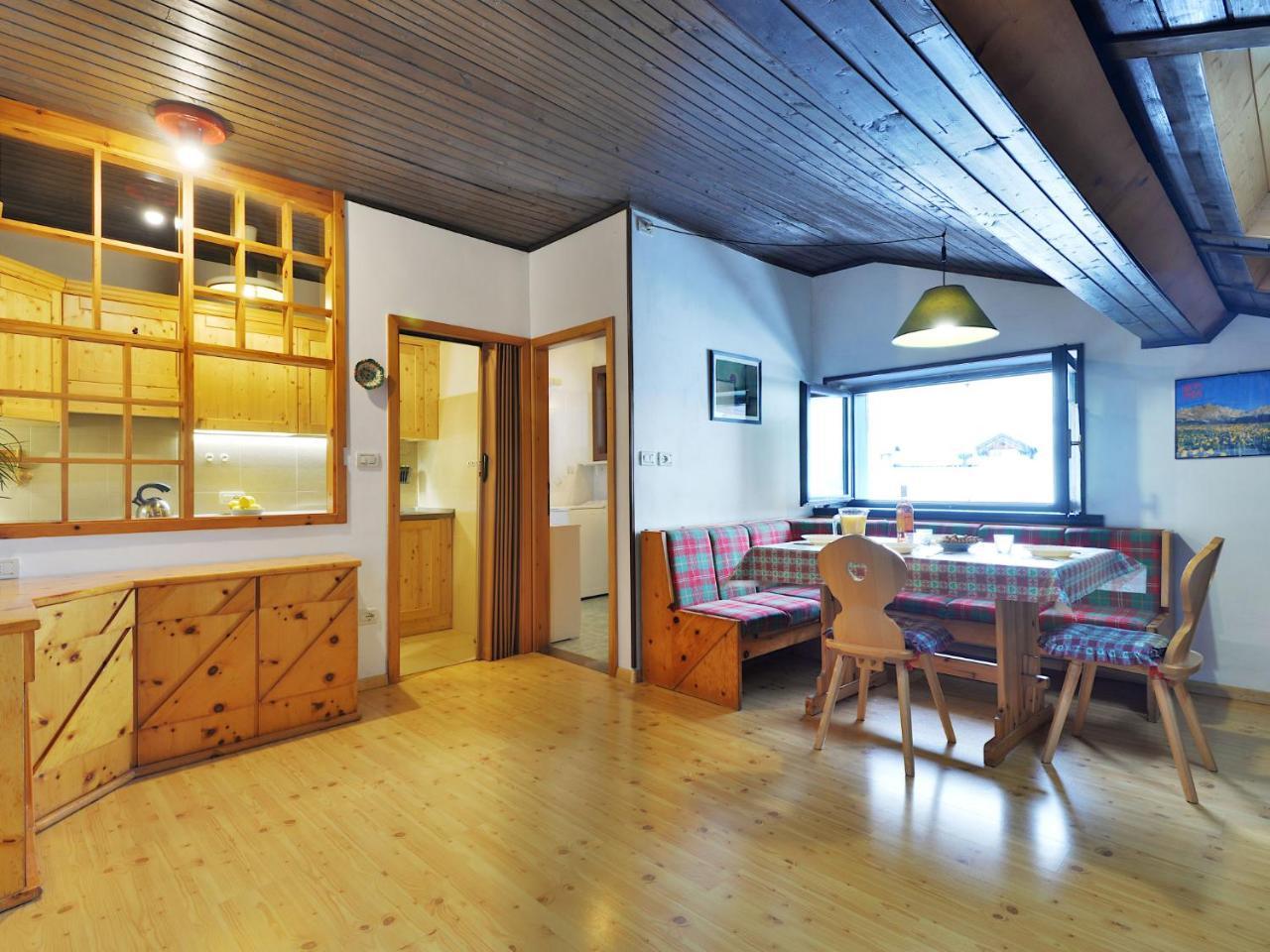 Apartment Apt 47 by Interhome