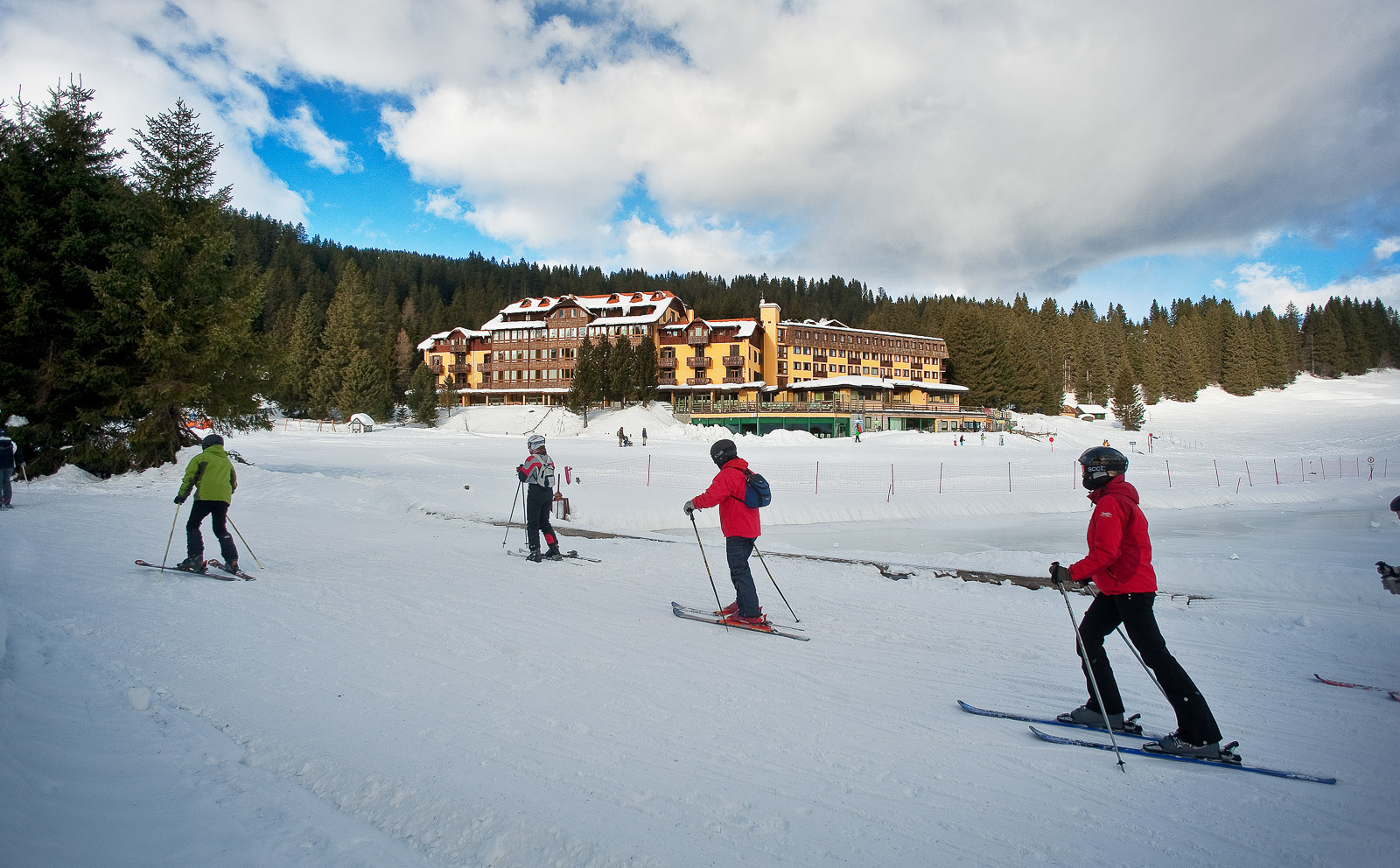 Golf Hotel