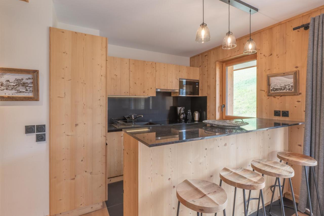 Alpe D'huez Houses - Hameau de Clotaire - Le Cocon Blanc - Duplex 5 Chambres - Cheminee Wellness - Ski Aux Pieds