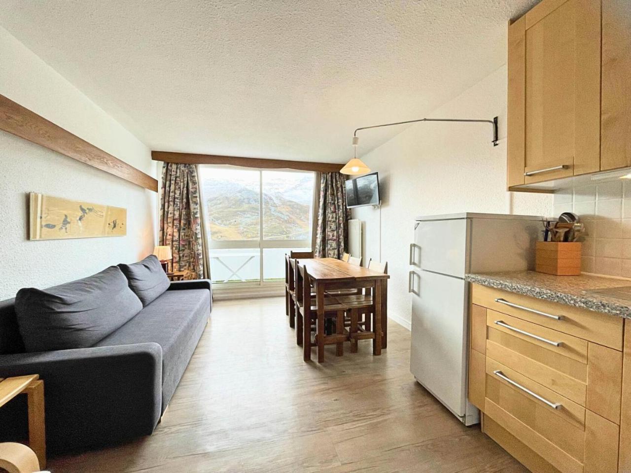 Residence Nant Benoit - Appartement 8 Personnes Aux Menuires Avec Vue Sur la Montagne Mae-4404