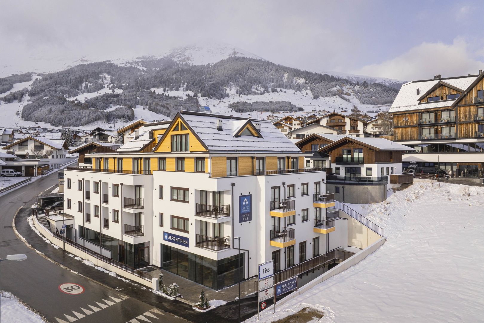Fiss Suites by Alps Resort