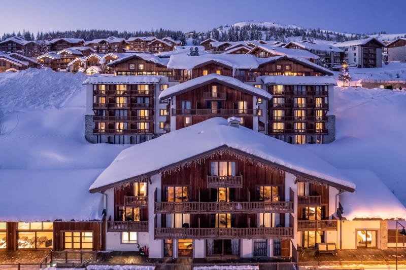 Hotel "I.L.Y"