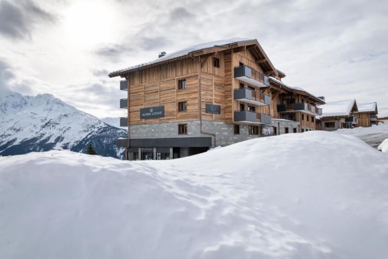 Hotel "Alpen Lodge"