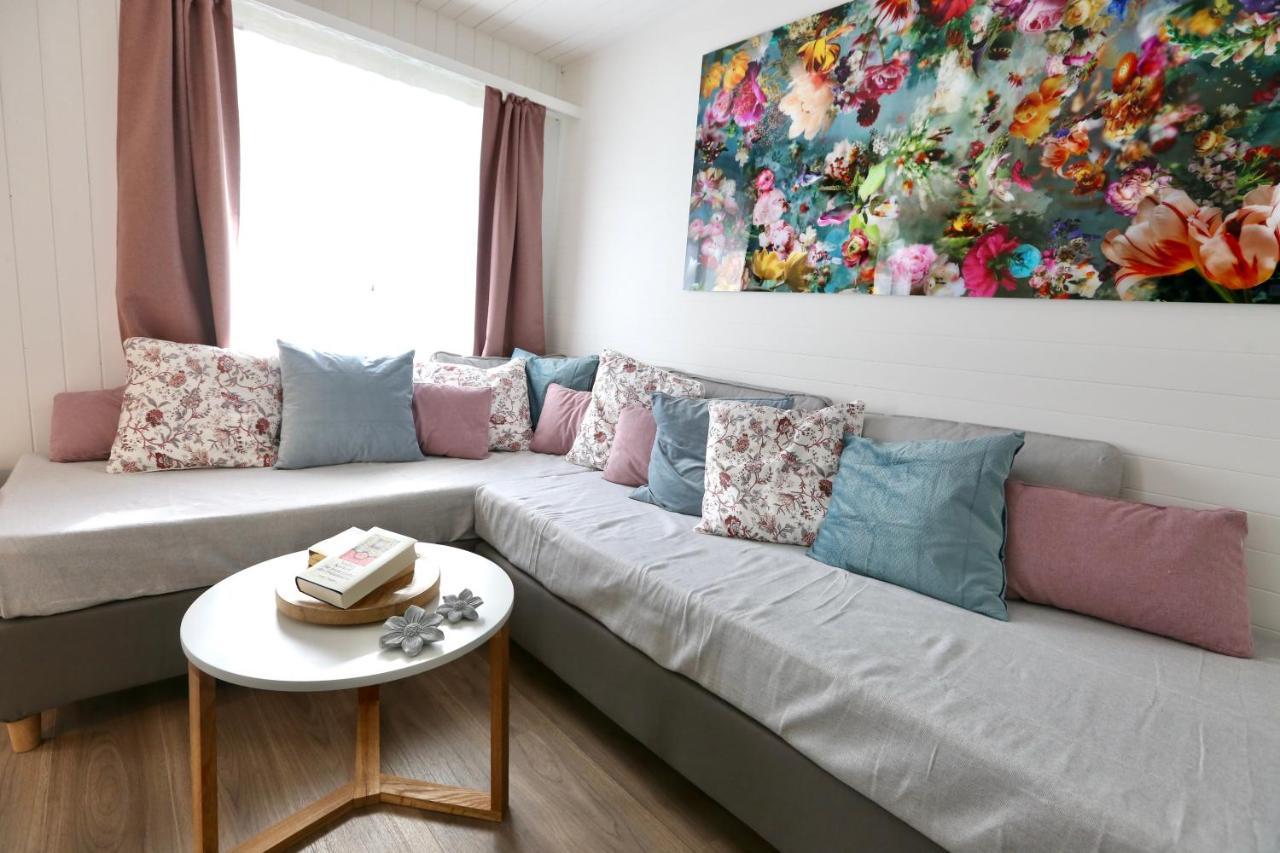 Alp Apartments Centre Location with Traditional Design And Self Check-In