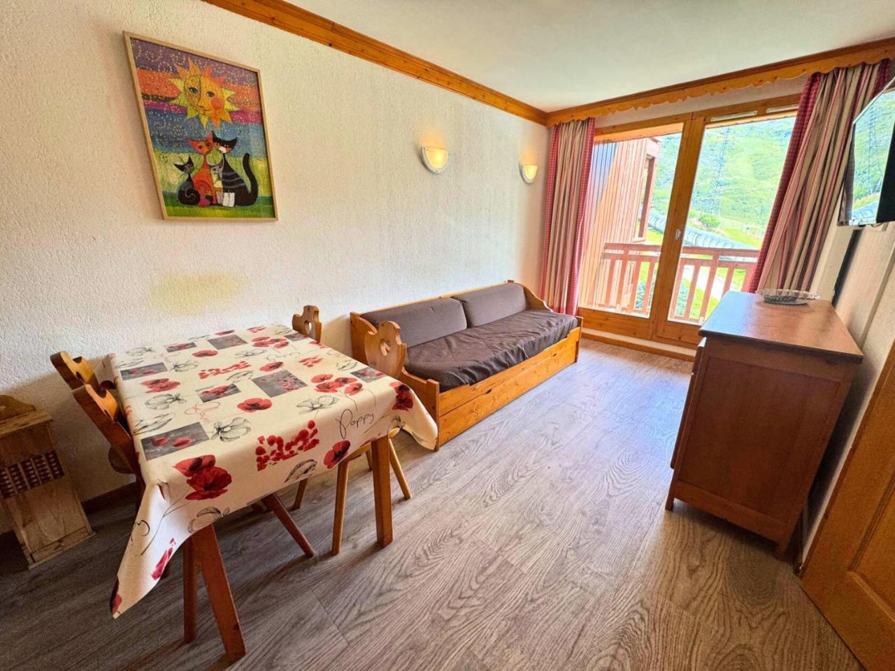 Residence Valmont - Appartement 4 Personnes Aux Menuires Mae-5664
