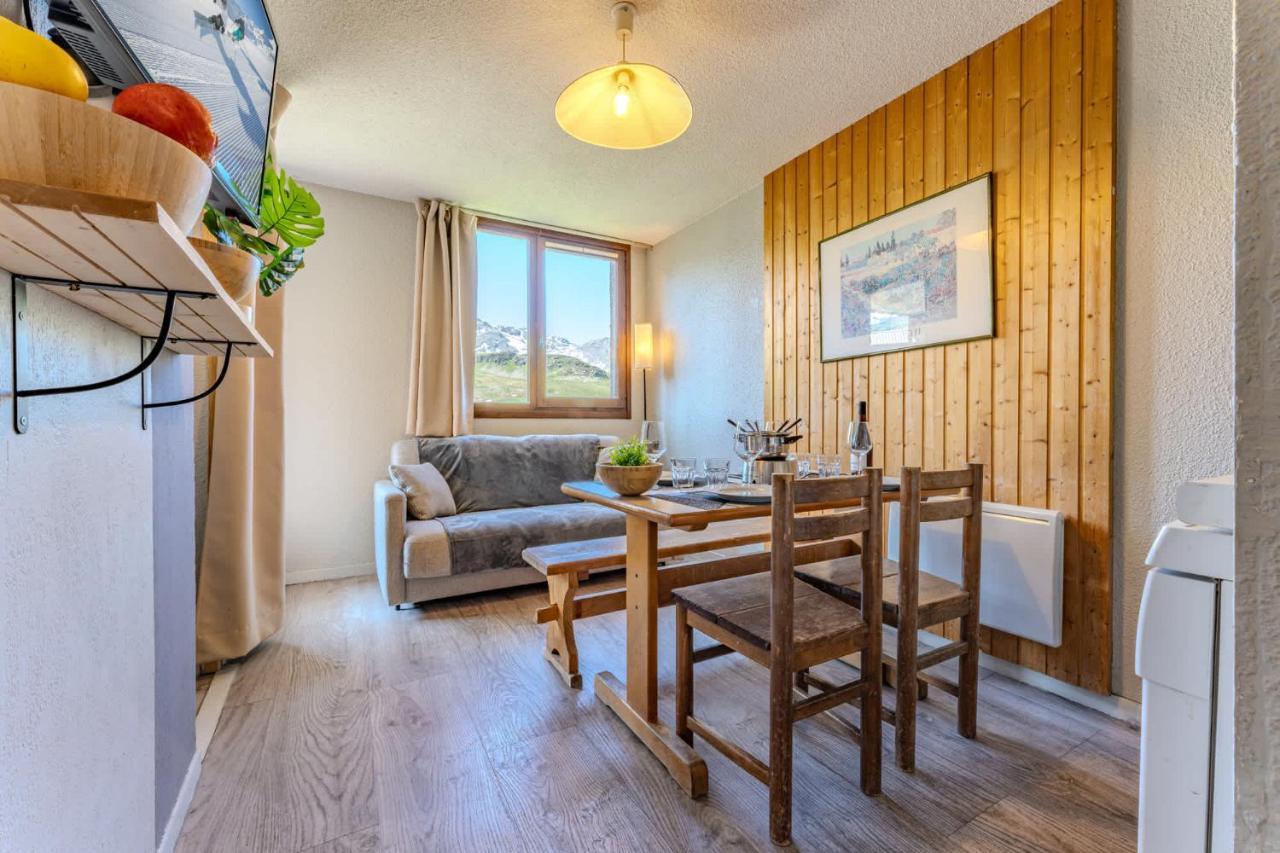 Cosy Family Flat - Heart of Val Thorens, Balcony with Mountain Views - Residence Le Joker