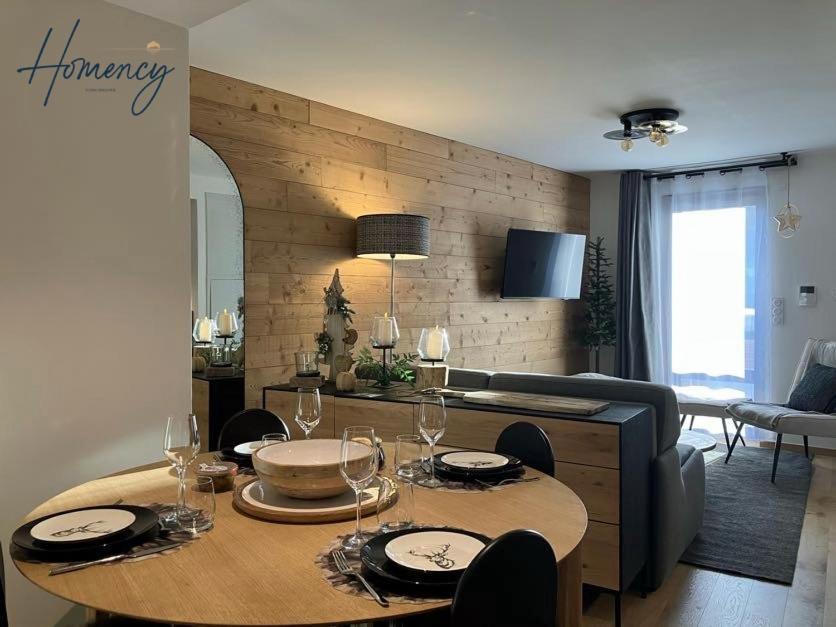 Homency - Residence L'expression C03