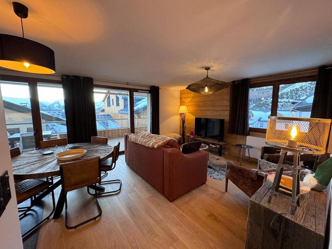 Alpe D'huez Houses - Chez Cathy - Fermes de L'alpe - Fabuleux 2 Chambres Neuf Pour 6 Personnes