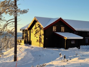 Polarisvägen 10-12 personer