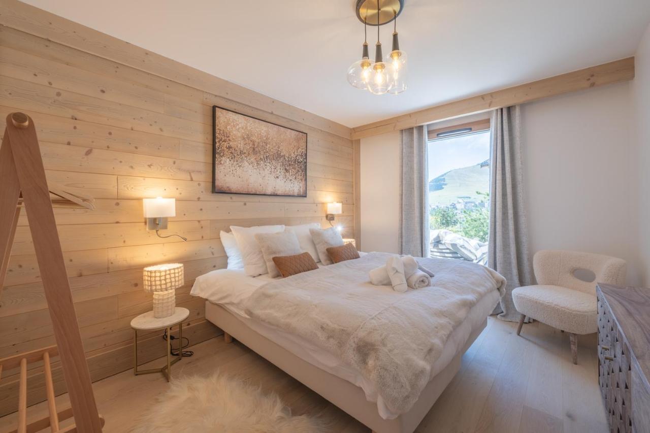 Alpe D'huez Houses - Chez Come, Nid Douillet Dans Residence SPA 5 Etoiles, Skis Au Pied, Avec Vue Et Jardin