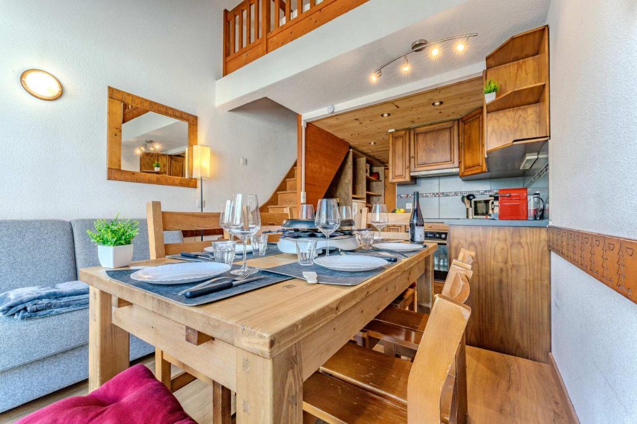 Cozy Duplex with Balcony, Parking & Mountain View - Residence Le Silveralp