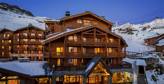 Chalet Val 2400