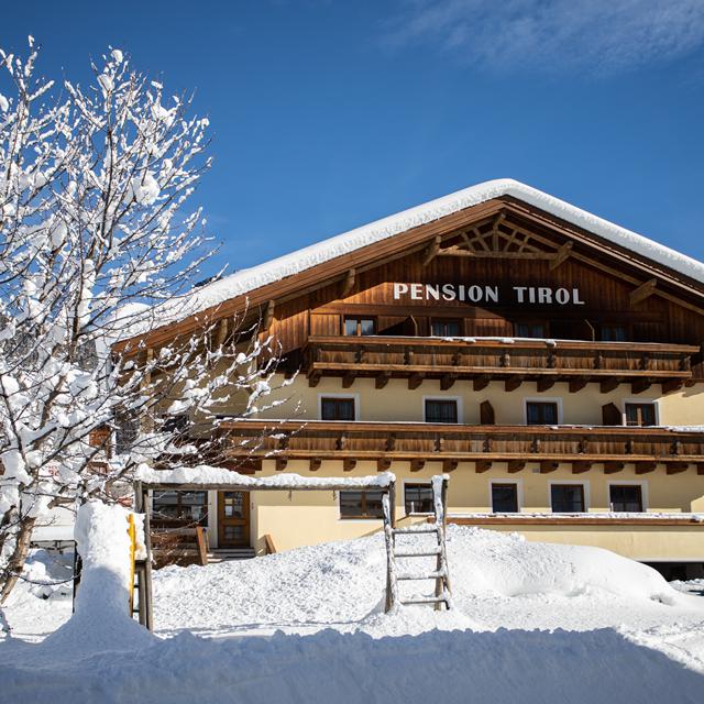 Pension Tirol - Annex Hotel Astoria