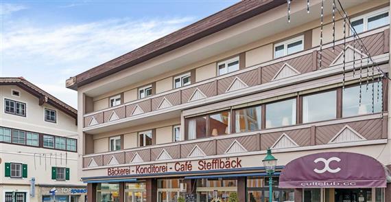 I centrum af Schladming har vi et dejligt mindre hotel, tæt på liften og VM pisten - perfekt til skiferien med vennerne.