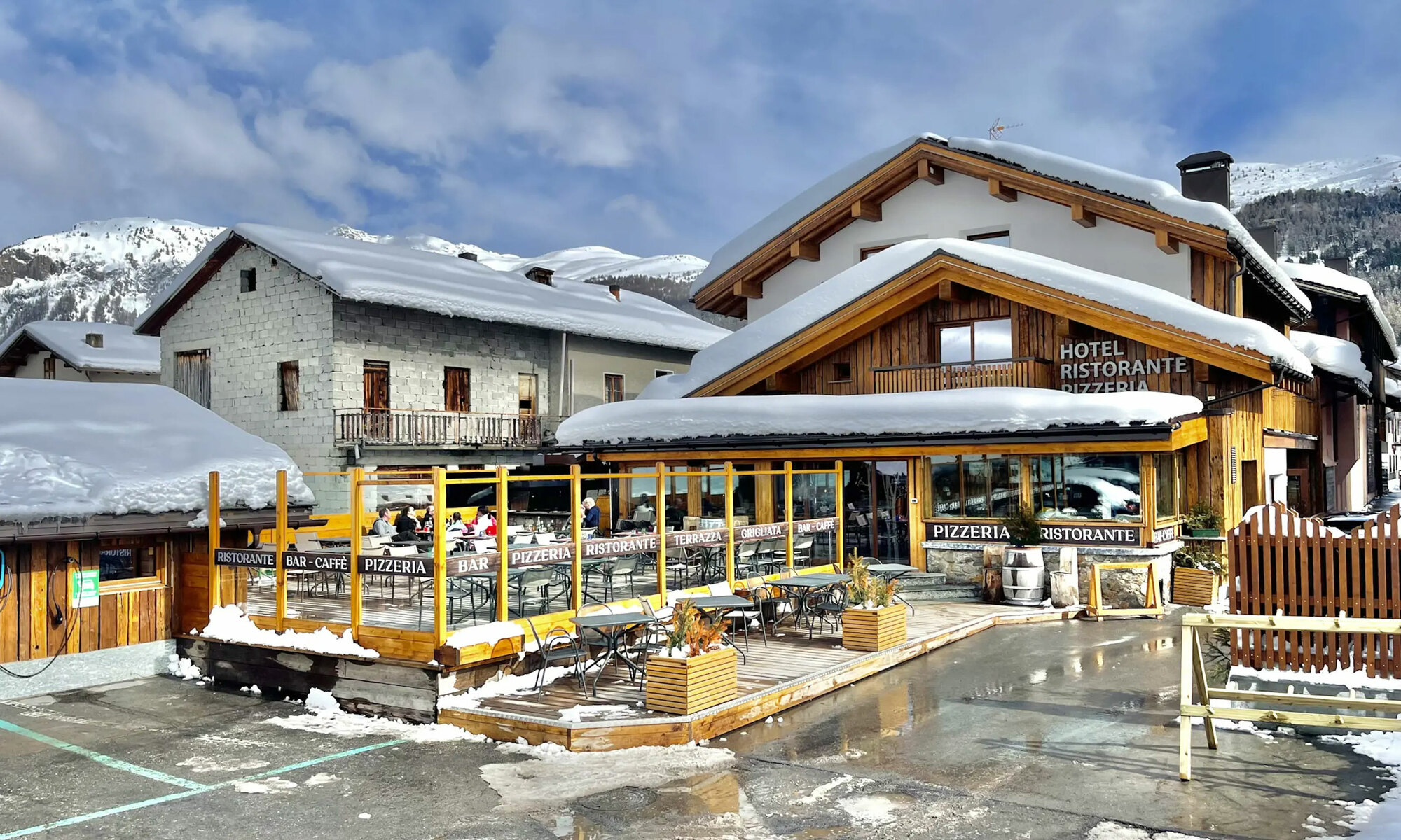 Hotel Galli's