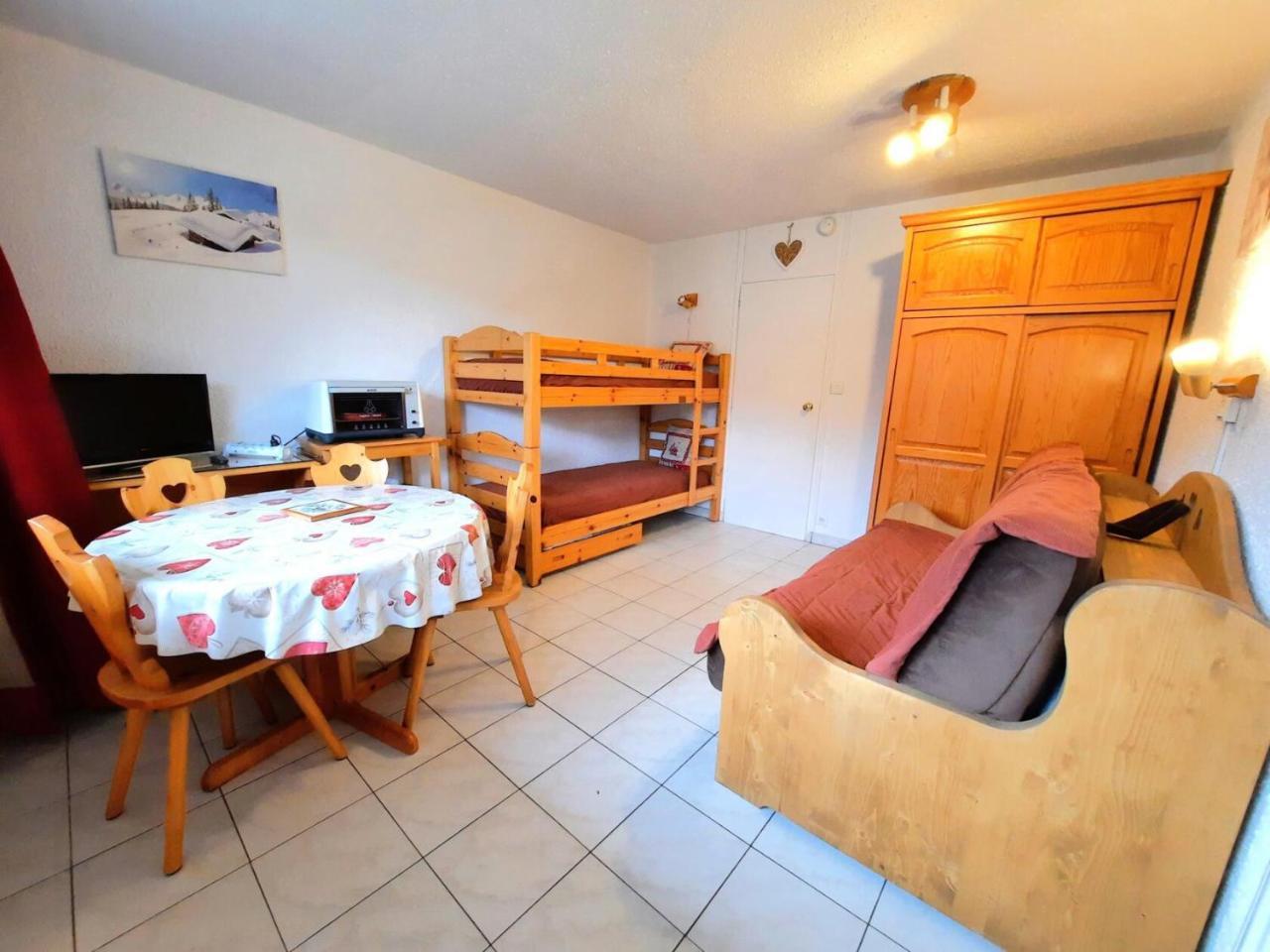 Residence Aravis - Ski Aux Pieds Studio 3 Personnes Au Coeur Des Menuires Mae-5834