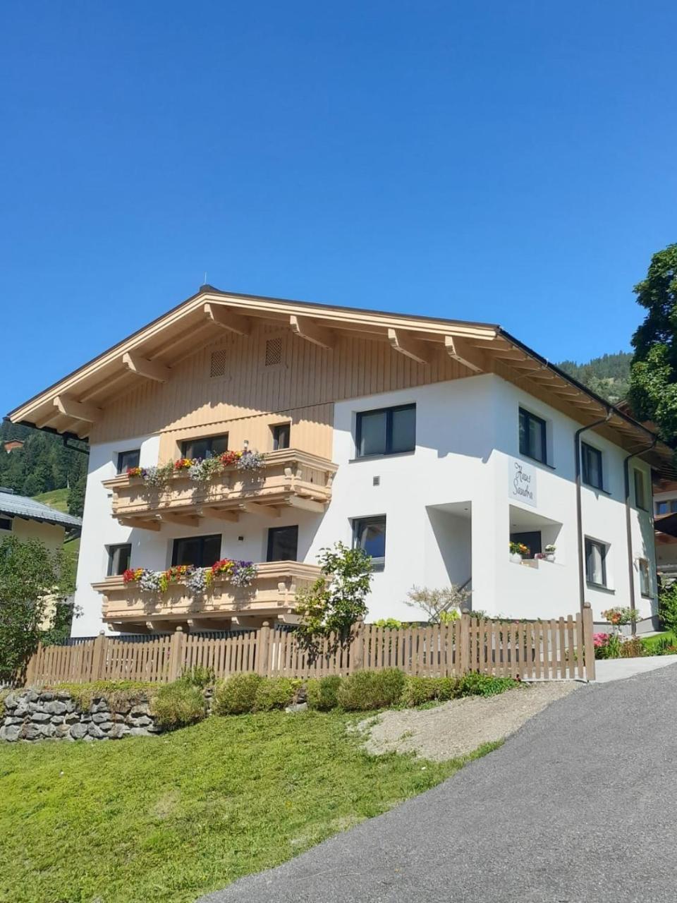 Haus Sandra