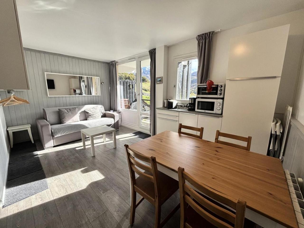 Residence Villaret - Studio Cabine Avec Cuisine Equipee Et Vue Sur Les Pistes Pour 4 Personnes Mae-4194