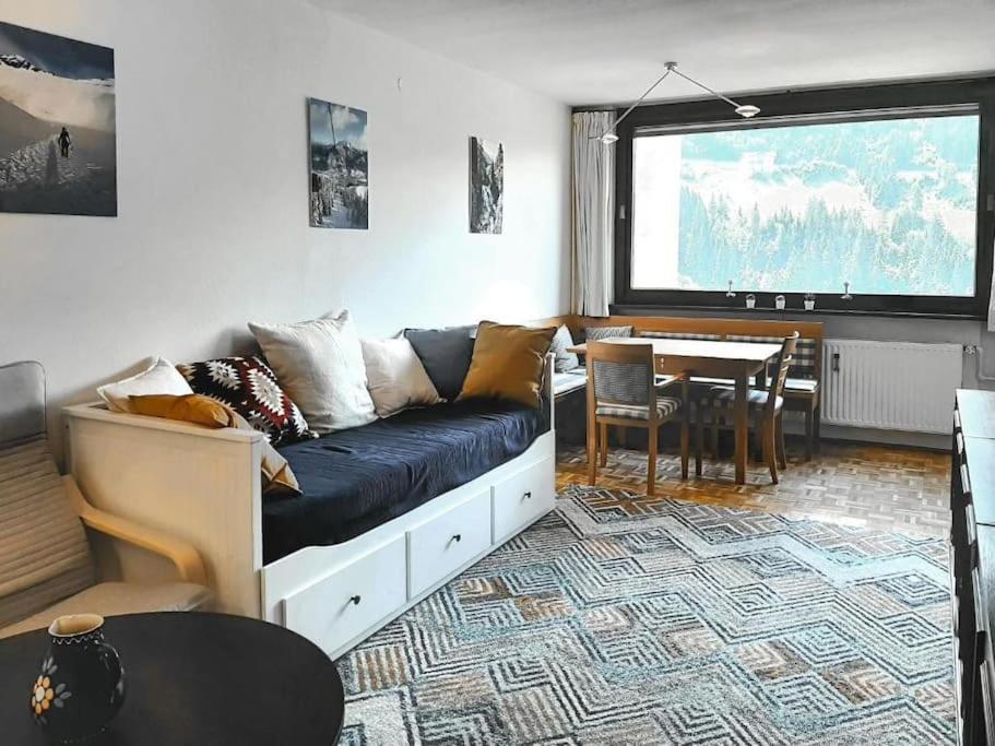 Cozy Apartment W a View & Own Garden