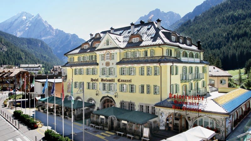 Hotel "Dolomiti"