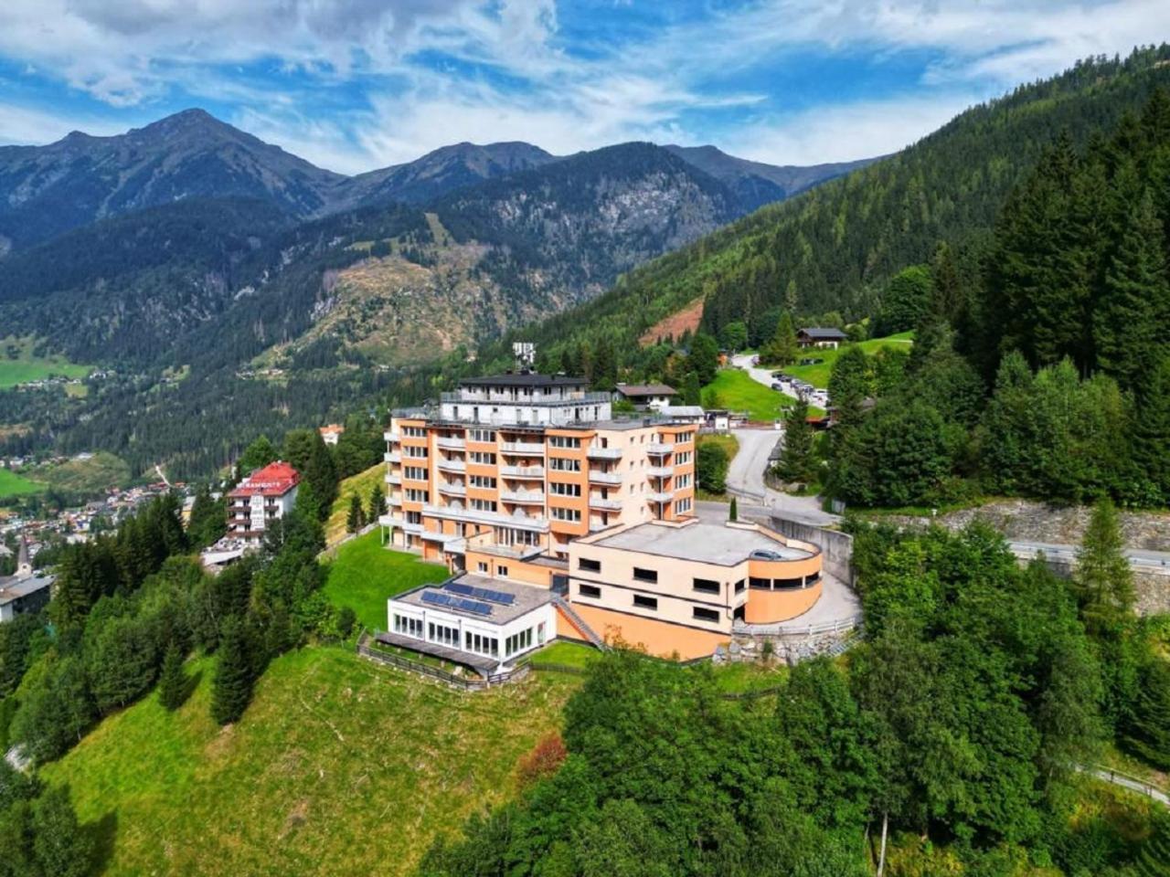 Panorama SPA Lodges Das.Schiller