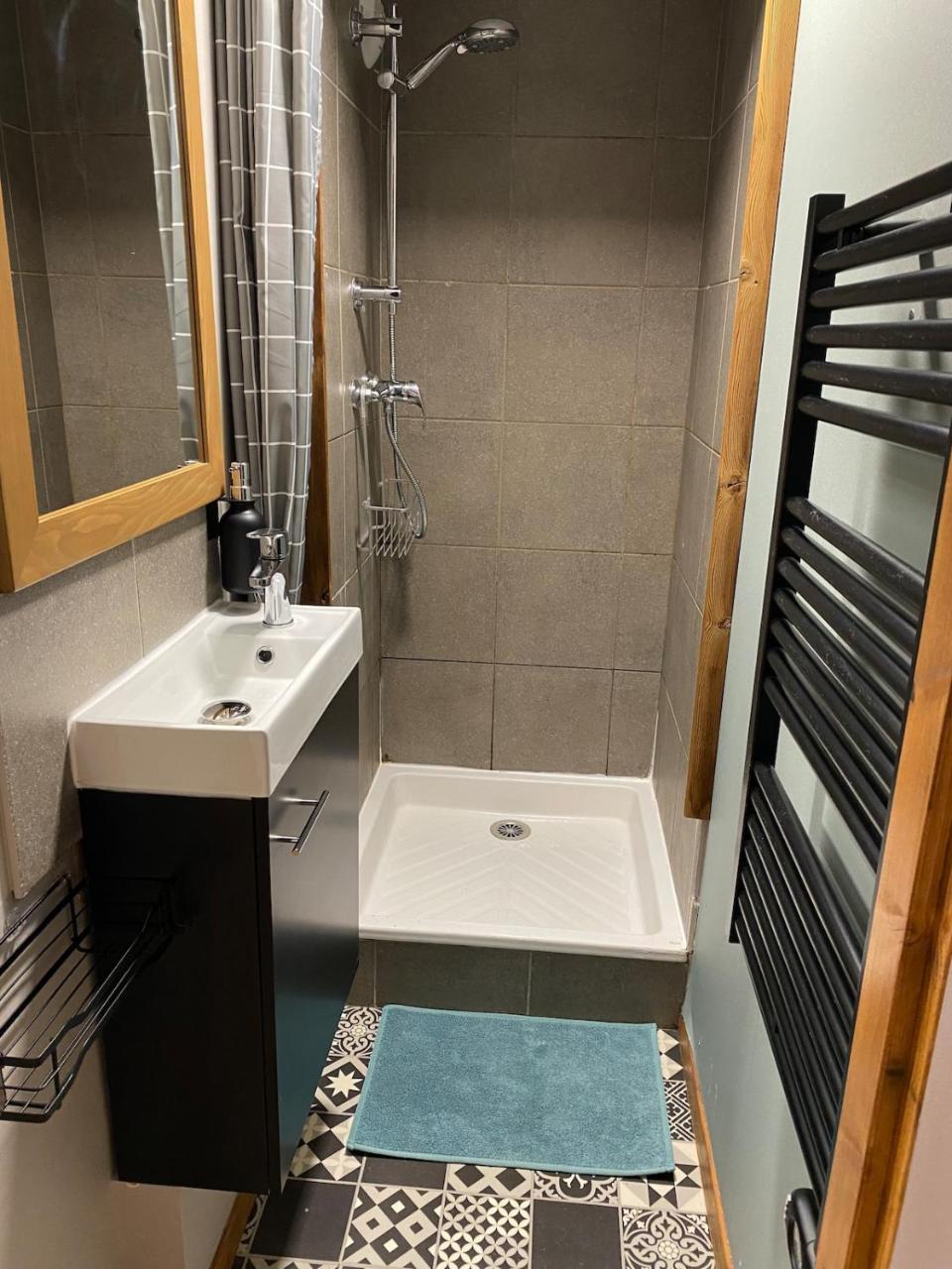 Alpe D'huez 6 Personnes 2 Sde Avec Draps, Serviettes de Toilette Et Wifi