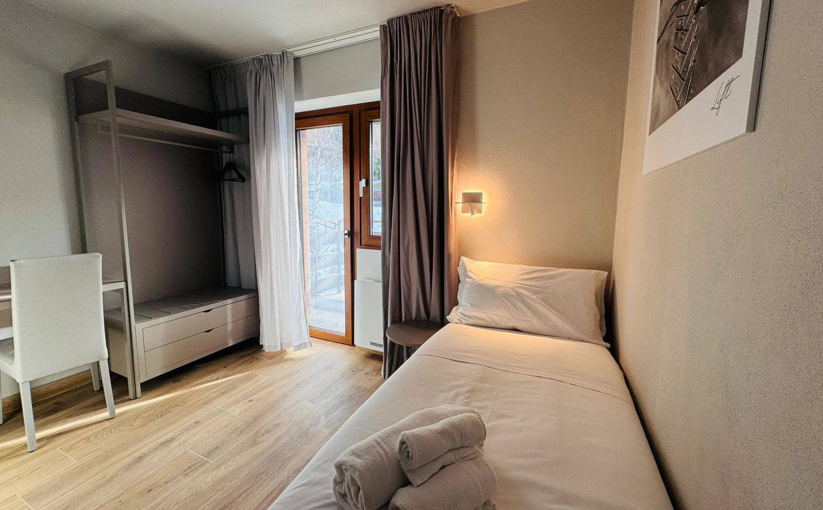 Lift Hotel