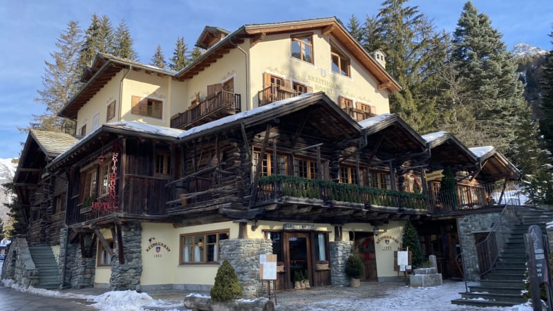 Hotel "Breithorn"